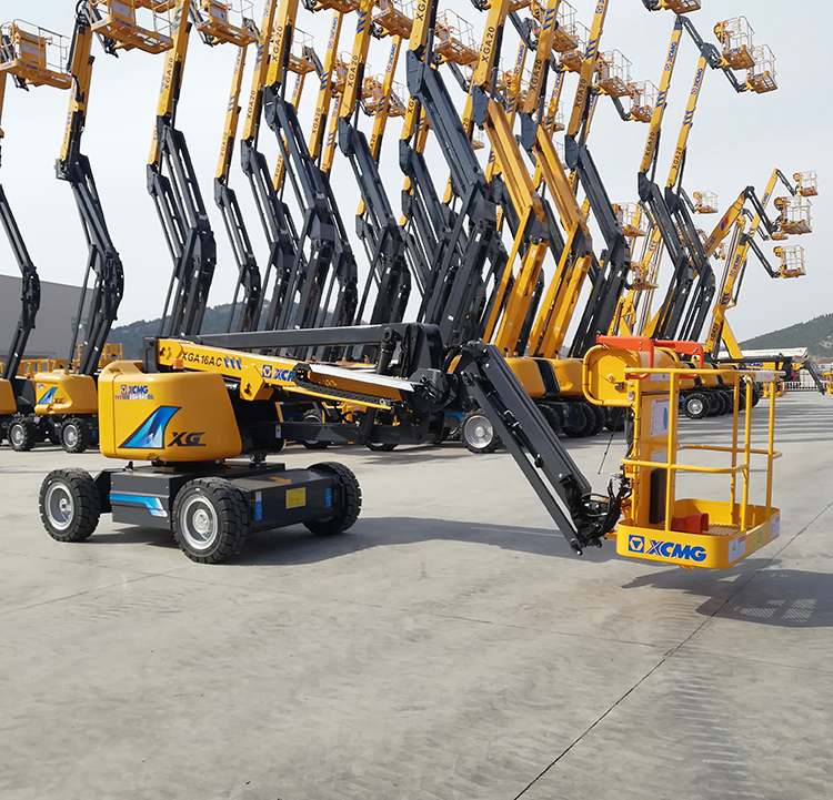 XCMG 16m small boom lift XGA16AC electric articulated boom lift platform price